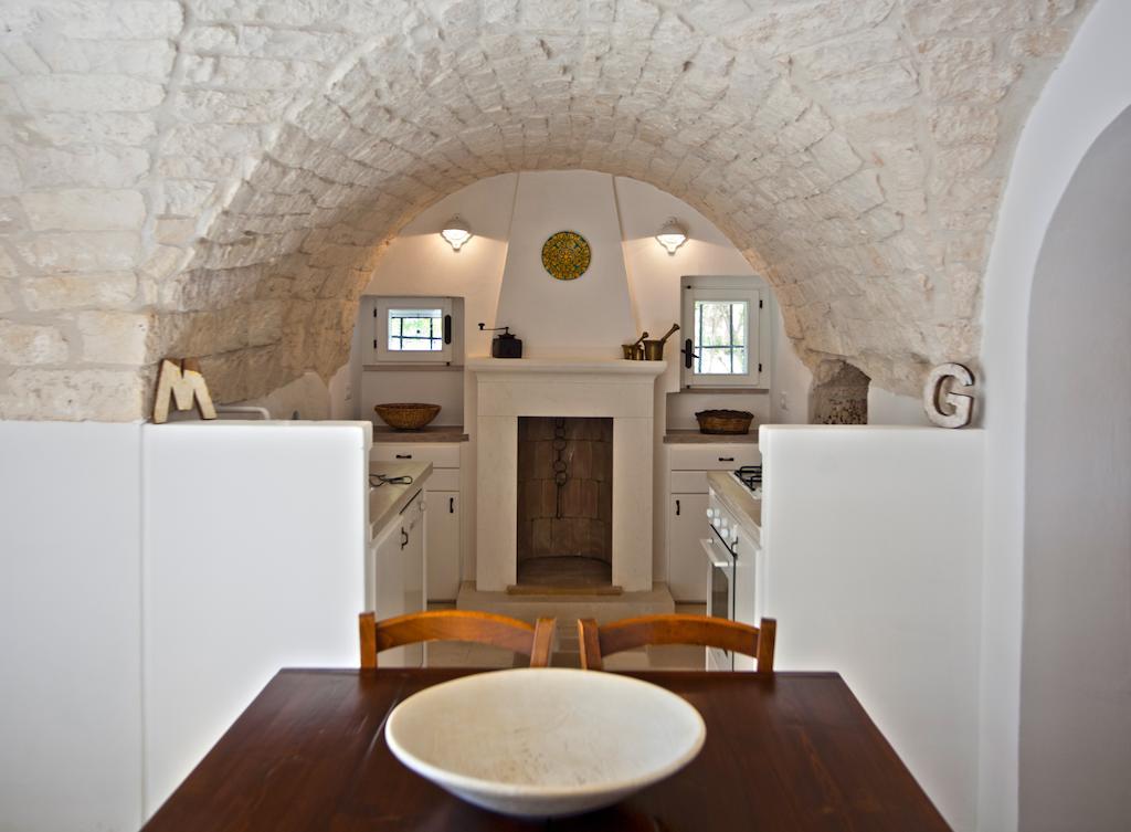 La Vecchia Tabaccheria B&B 오스투니 외부 사진