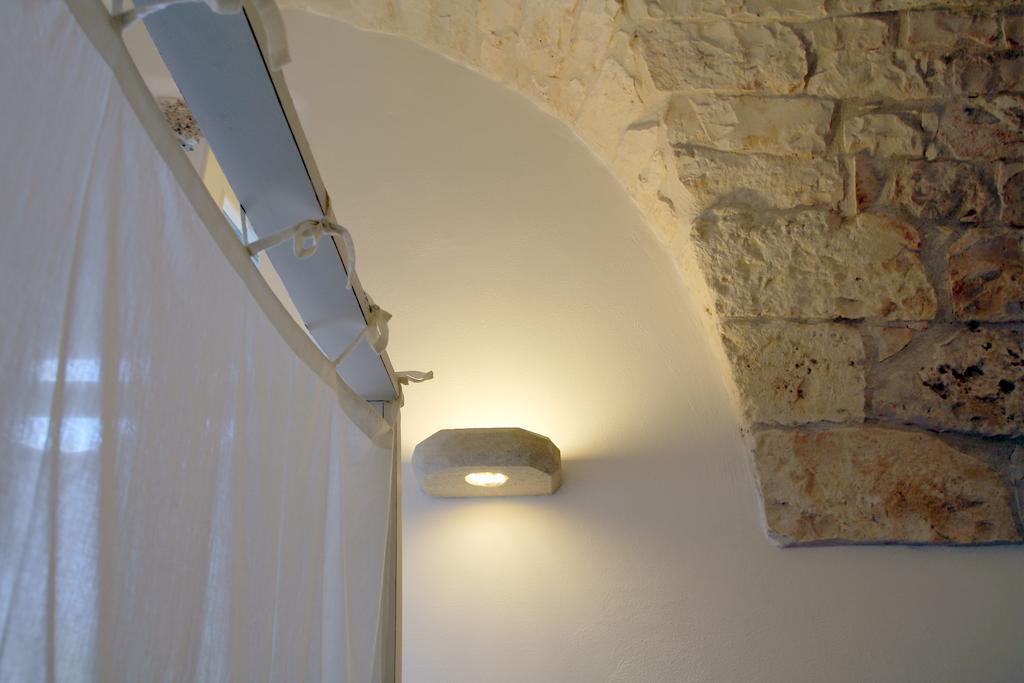 La Vecchia Tabaccheria B&B 오스투니 객실 사진