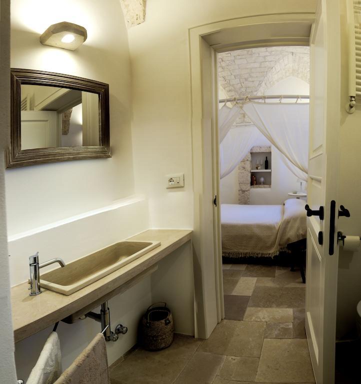 La Vecchia Tabaccheria B&B 오스투니 객실 사진