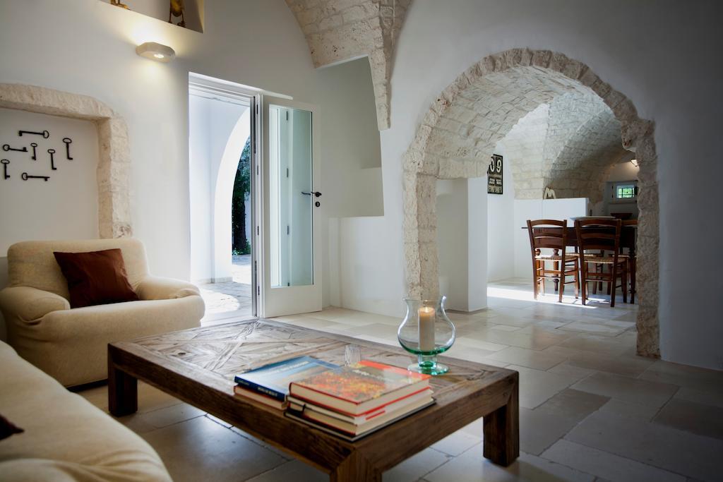 La Vecchia Tabaccheria B&B 오스투니 외부 사진
