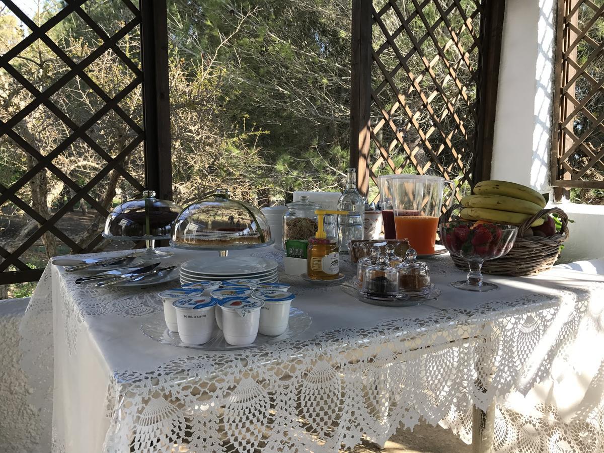 La Vecchia Tabaccheria B&B 오스투니 외부 사진